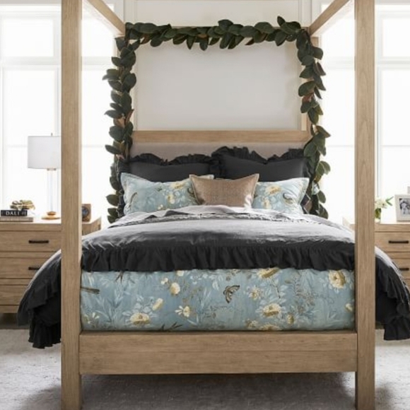 ***Meet your Posher, Jo - Picture 5 of 16